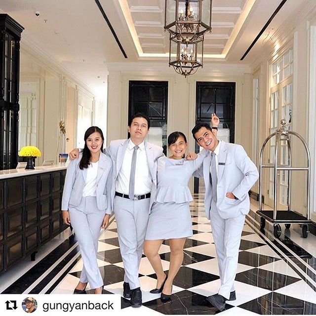 Now THAT's how you wear a uniform. @fourpointsbandung associates looking as fly as ever.