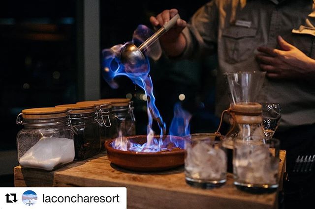 isn't just about pouring drinks. It's about innovating, experimenting, and creating until you find the perfect combination and balance that will surprise and delight your guests. Like the bartenders of the @laconcharesort, who dedicate a new special Puerto Rican cocktail to the menu every Wednesday.