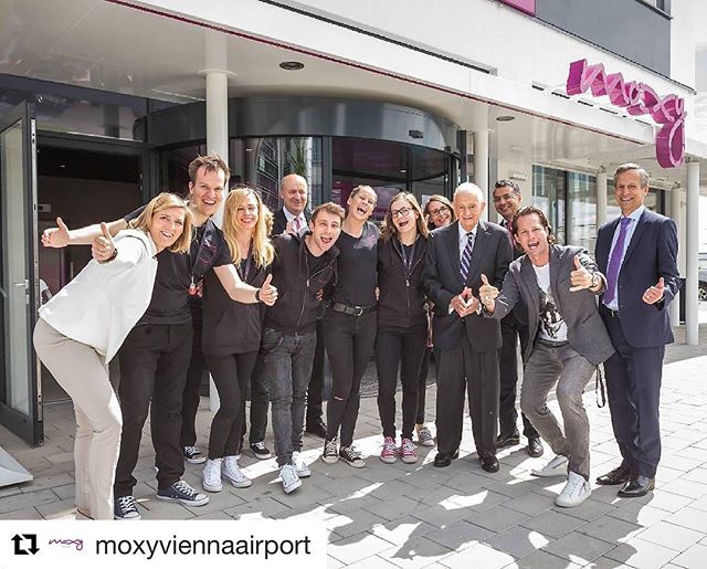 Working in a #hotel, you never know who you'll have the pleasure of meeting next. You might even be lucky enough to welcome Mr. Marriott and Global Design Officer Ron Harrison to your like the @moxyviennaairport crew recently did.